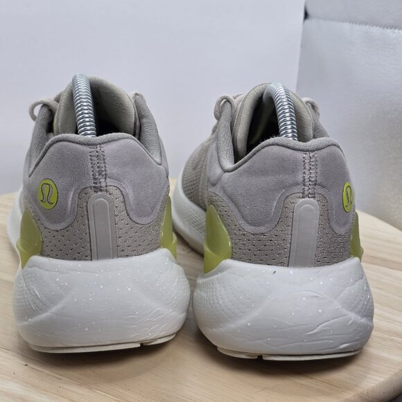 Women's Size 10.5 - Lululemon BLISSFEEL Run 2 Running Shoe- Grey/Yellow - Picture 6 of 9